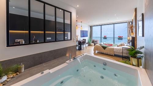 Tresserve Apartamento | L'Edelweiss du Lac