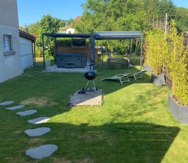 Izeaux Apartamento | L'entre 2 Lyon Grenoble - Villa avec Jacuzzi