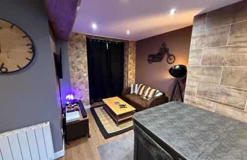 Estissac Apartamento | L'escale en Othe avec jacuzzi
