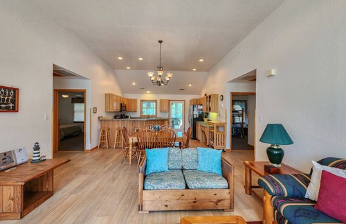 Southern Shores Casa | L'ESCALE - Soak in the summer sun this oceanside 4 BR home!