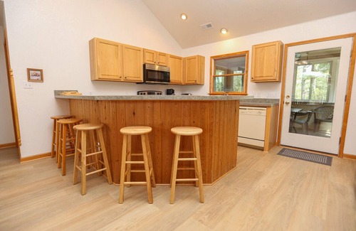 Southern Shores Casa | L'ESCALE - Soak in the summer sun this oceanside 4 BR home!