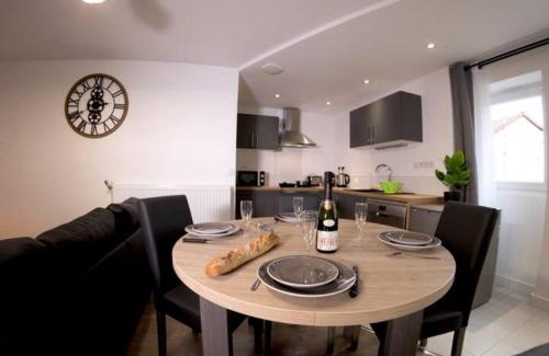 Dole Apartamento | L'ESCAPADE PROCHE CENTRE PARKING Home-One