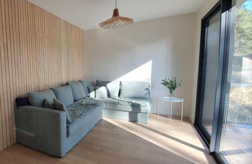Quend Casa | L'escapade suspendue - logement Le Cèdre Rouge, vue pinède et spa