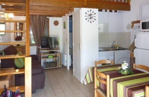 Saint-Martin-de-Bromes Apartamento | Apartamento L'Espaï para 4 personas.