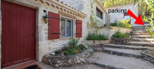 Saint-Martin-de-Bromes Apartamento | L'Establoun
