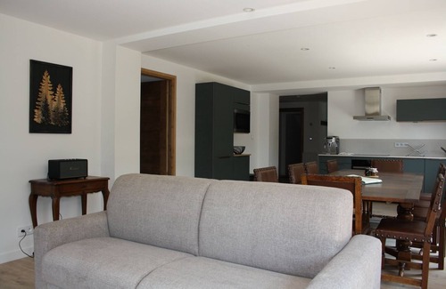 Vaulnaveys-le-Haut Apartamento | L'Etincelle Mountain Lodge - Gîte "Côté Forêt" 10 places 4 stars