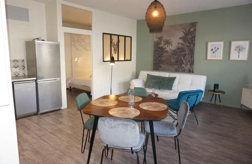 Bourg-l'Eveque Apartamento | L'Eucalyptus, charmant T2 au cœur du centre ville