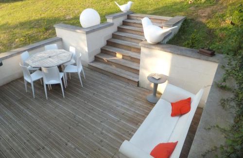 Pierrefonds Casa | L'Eugenie