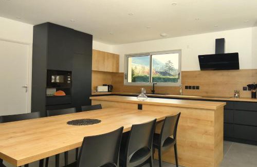 Charavines Casa | L'HACIENDA spapoollake