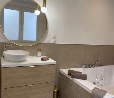 Gournay-en-Bray Apartamento | L’Harmonie - suite balneo