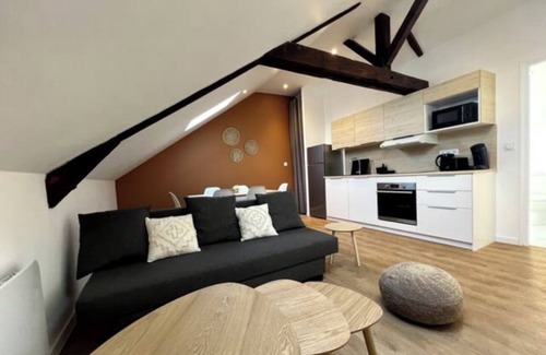 Montlucon Apartamento | L ' Ibiza