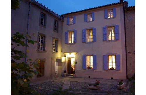 Leran Casa | L’Impasse du Temple - Superb Holiday 1 BR, beautiful gardens, salt water pool
