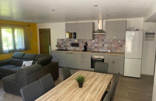 Guillestre Apartamento | L'improbable, Spa, Netflix, Wifi, 500 m du centre historique