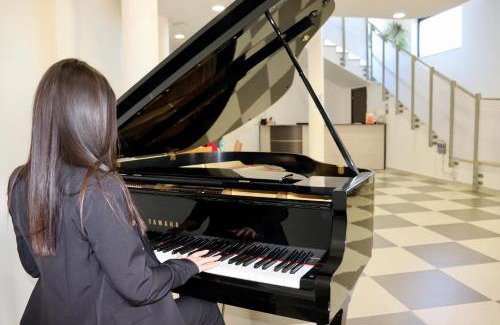 Trinitapoli Hotel | L'incontro
