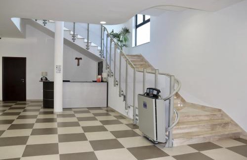 Trinitapoli Hotel | L'incontro