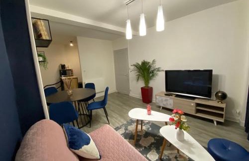 Poitiers Apartamento | L'Indigo, charmant T2, 10 min centre historique, WiFi, Netflix, Amazon Prime
