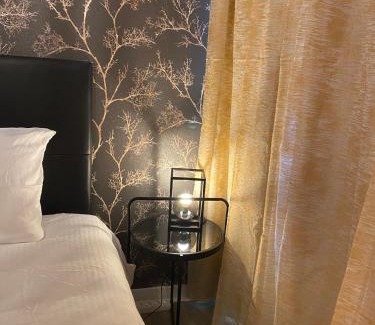 Poitiers Apartamento | L'Indigo, charmant T2, 10 min centre historique, WiFi, Netflix, Amazon Prime