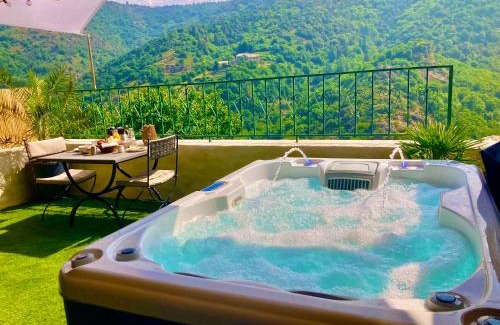 Asperjoc Cama Y Desayuno | L'Insolite PALLAS