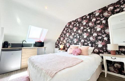 Queven Apartamento | L’instant rose - Cocon fleuri avec jacuzzi