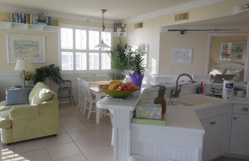 Miramar Beach Condominio | Del 13 al 20 de julio, ahora la nueva TASA ESPECIAL solo $ 340 / nt. VeryClean CornerUnit en 5th Fl