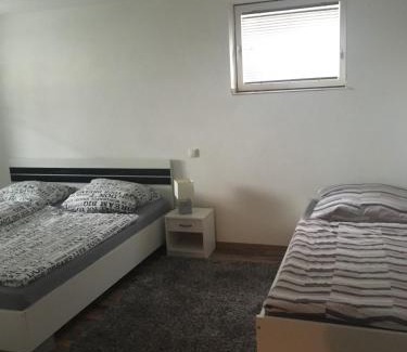 Dachau District Apartamento | L&L Lodge Günding