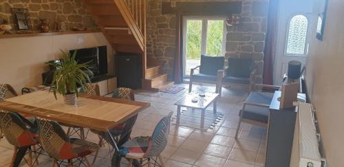 Saint-Georges-de-Reintembault Casa | L'Oasis du Bien Etre