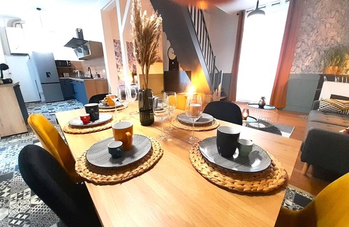 Chateauroux Apartamento | "L’O’thentik’ Duplex" 7 pers-wifi-terrasse-Chtx