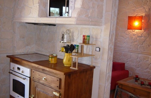 Arles Apartamento | Oasis 2 Pequeño paraíso en Provenza, gran terraza y piscina.