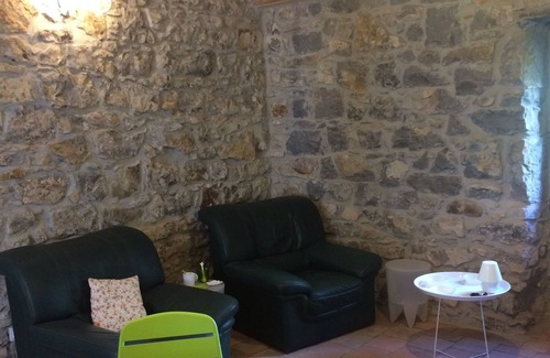 Chandolas Casa | l'oiseau vert design
