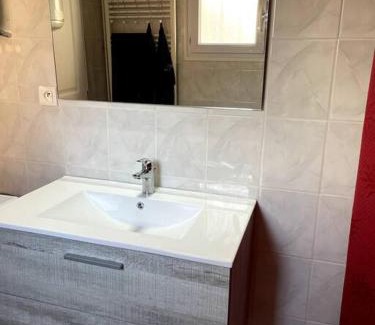 Tully Casa | L'Opaline