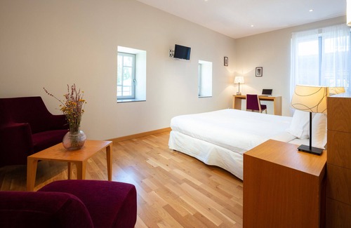 St Gervais sur Mare Cama Y Desayuno | L'Ortensia