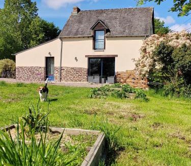 Saint-Malon-sur-Mel Casa | L'Oté de Brekilien