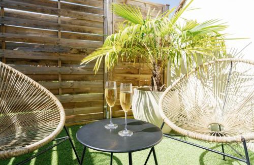 Bullion Villa | L’Oxalis villa, Sauna et Jaccuzi privatif