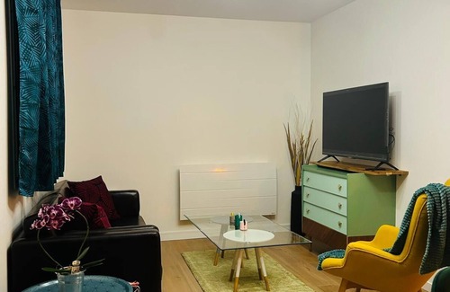 Koenigshoffen Est Apartamento | L'Univers au blanc, beautiful 65m² apartment near the town center