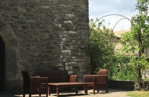 Coscojuela de Sobrarbe Casa | La Antigua Abadía de 1689 con terraza, jardín y barbacoa