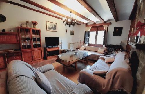 Linares de Mora Casa | La Antigua Posada
