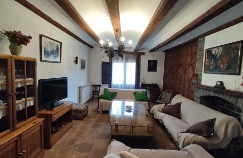 Linares de Mora Casa | La Antigua Posada