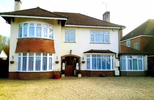 Chichester Cama Y Desayuno | LA B and B Guest Accommodation