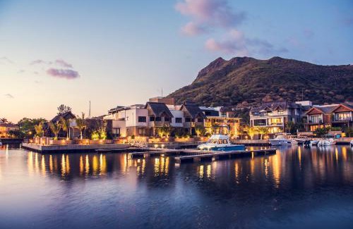 Black River Apartamento | La Balise Marina by Horizon Holidays
