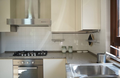 Ortona Villa | La Bardella - Three Bedroom Villa, Sleeps 6