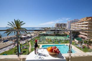 Carihuela Hotel | La Barracuda
