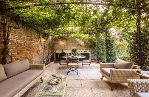 Dorsoduro Apartamento | Lujosa casa de jardín en La Baruffa