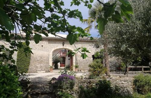 Bonlieu-sur-Roubion Casa | La Bastide De Sauvetas
