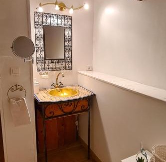 Bagard Apartamento | La Bastide de Peyremale, gîtes en Cévennes, piscine, tennis