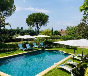 Villecroze Casa | La Bastide de Villecroze
