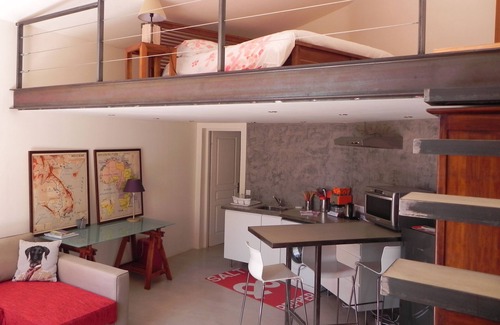 Cucuron Apartamento | La Bastide des Vasses/Le loft - Romantic hideaway (3 pax maximum)
