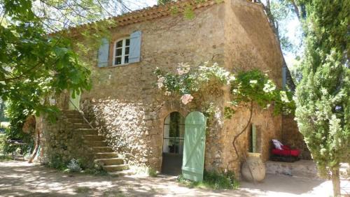 Salernes Cama Y Desayuno | La Bastide du Capelier - Chambres d'hôtes avec baignoire balnéothérapie - 3 étoiles