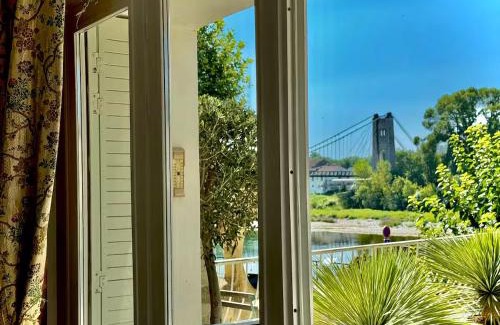 Saint-Martin-d'Ardeche Casa | La Batisse de Reve