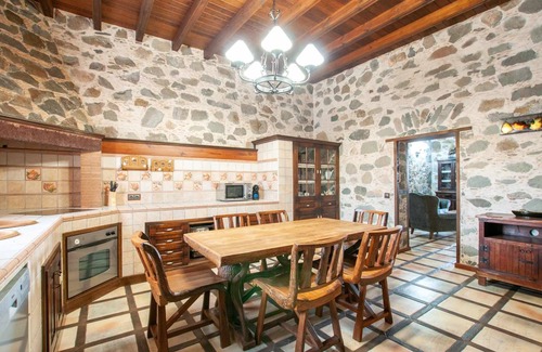 Tesejerague Chalet De Esquí | La Bella Tuineje - Villa