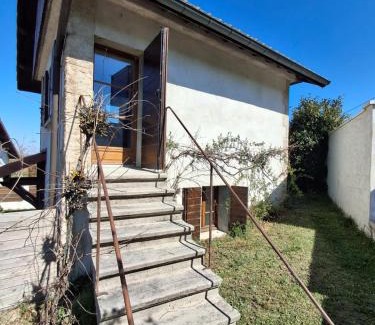 Saint-Agnin-sur-Bion Casa | La belle des trappes 2